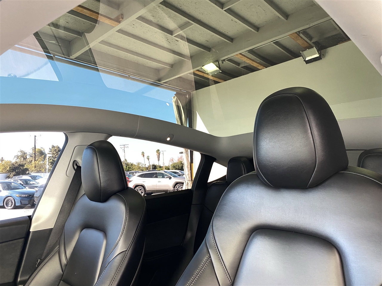 Tesla Model Y Long Range AWD 2025