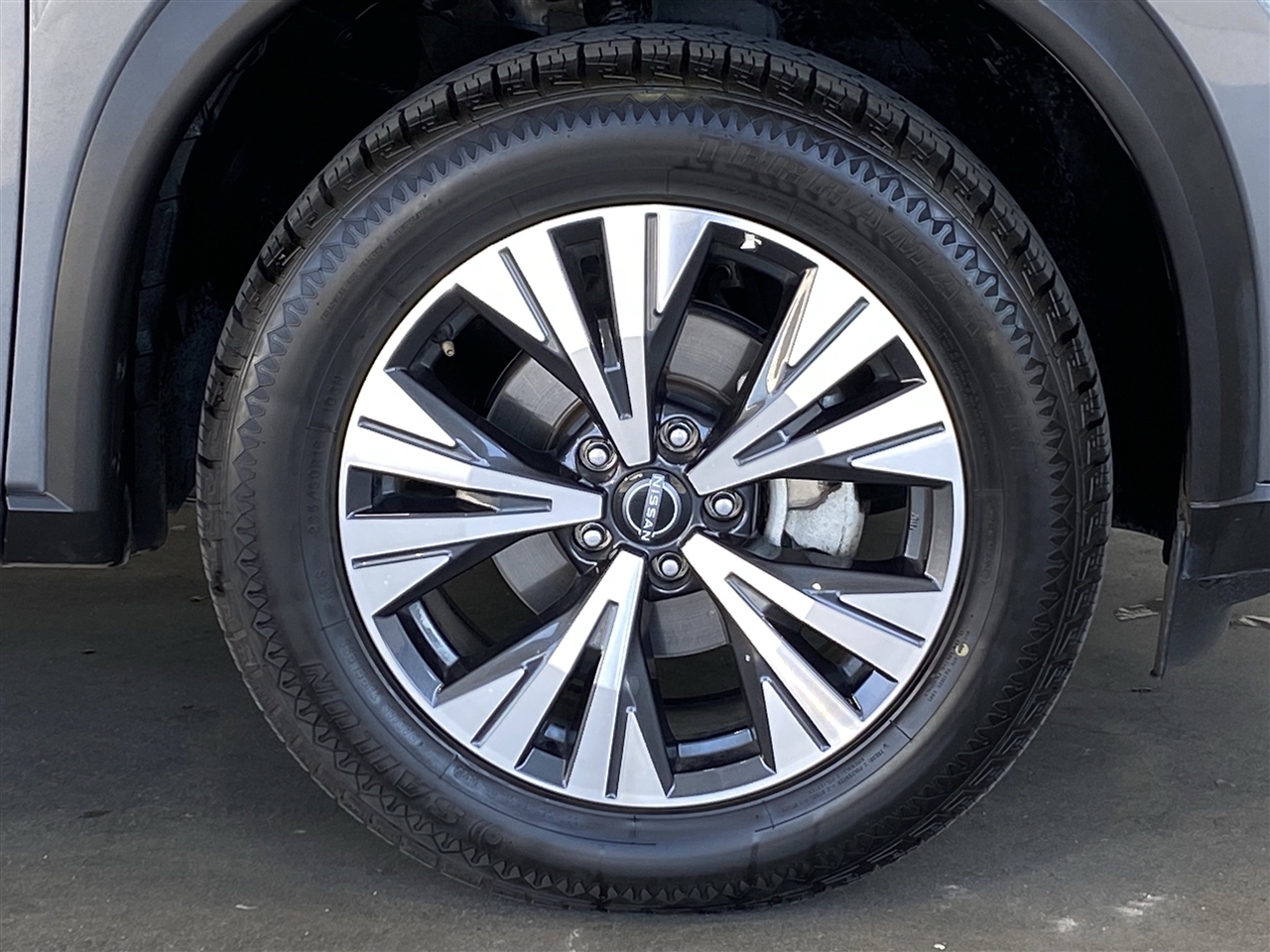 Nissan Rogue SV 2023