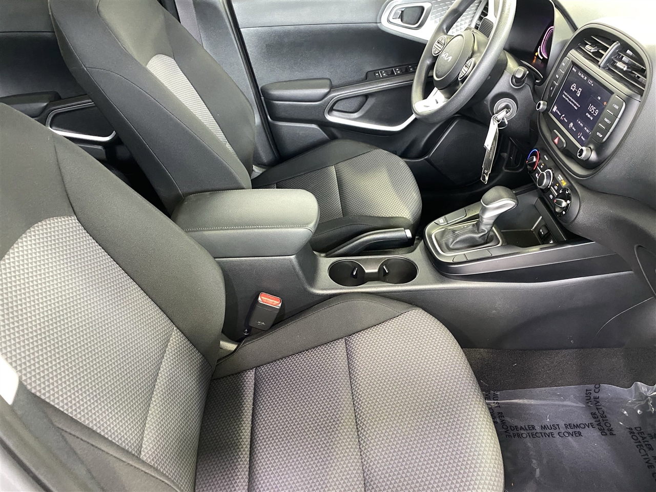 Kia Soul LX CVT 2024