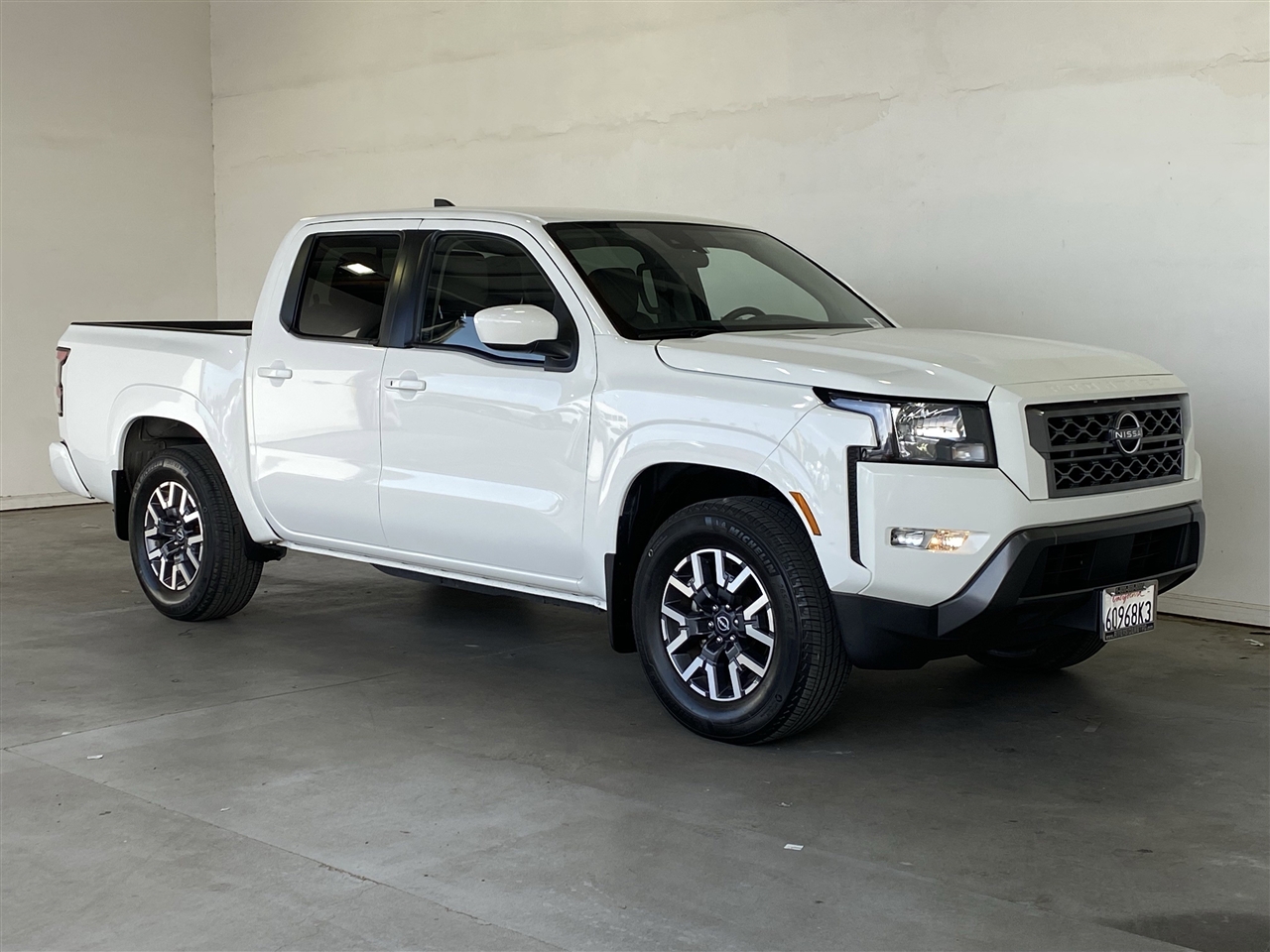 Nissan Frontier SV Crew Cab 2WD 2022