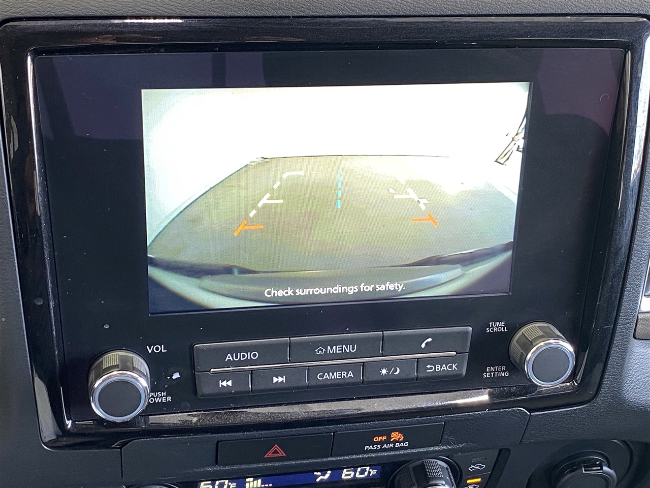 Nissan Frontier SV Crew Cab 2WD 2022