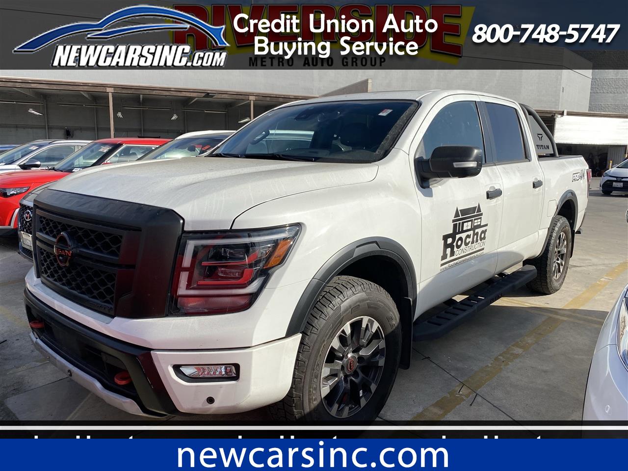 2024 Nissan Titan PRO-4X Crew Cab 4WD