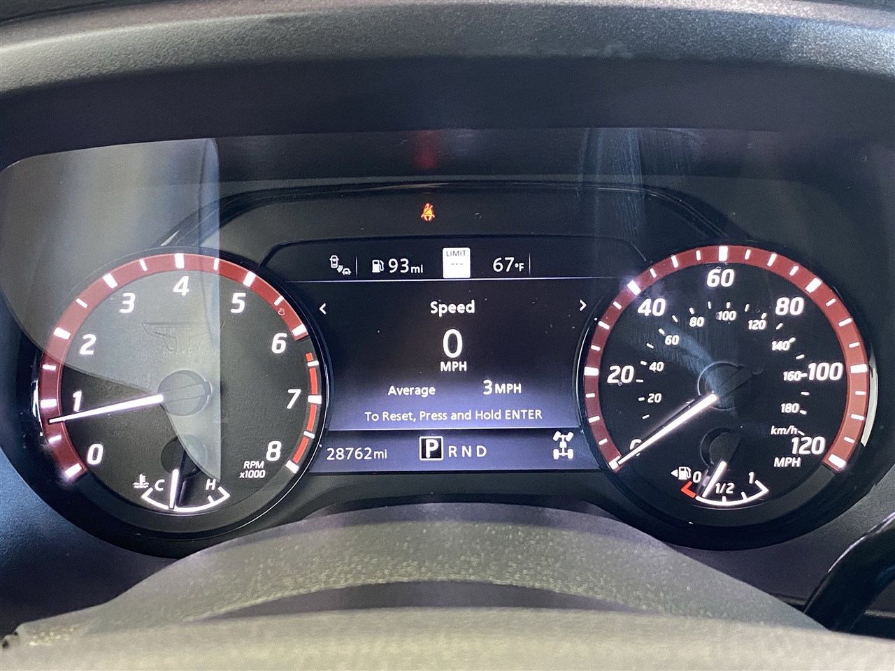 Nissan Titan PRO-4X Crew Cab 4WD 2024