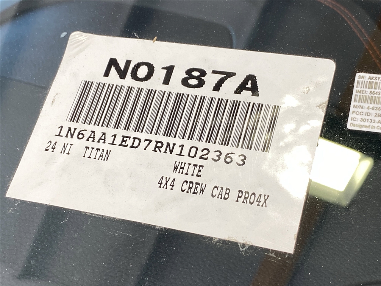 Nissan Titan PRO-4X Crew Cab 4WD 2024