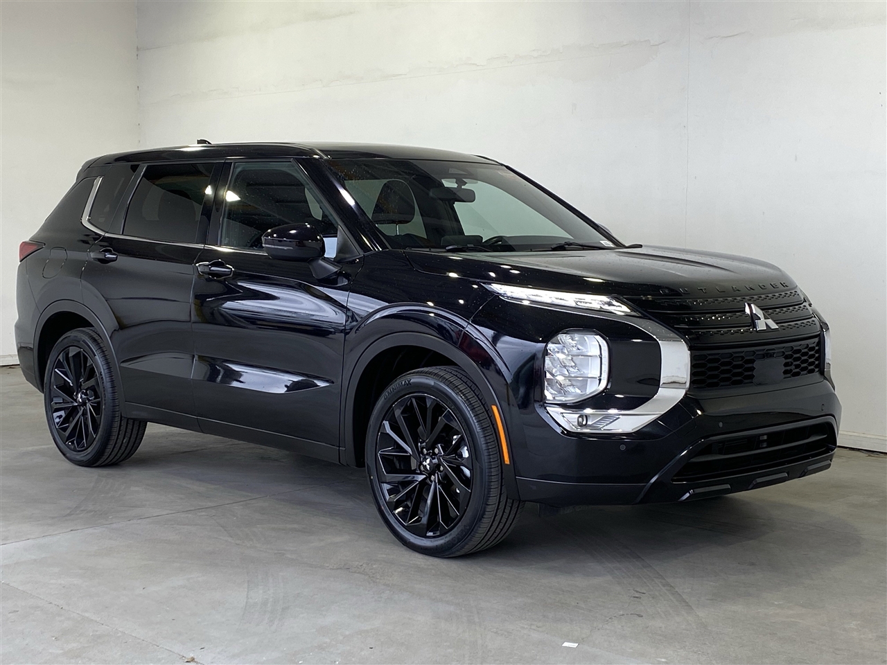 Mitsubishi Outlander SE 2WD 2022