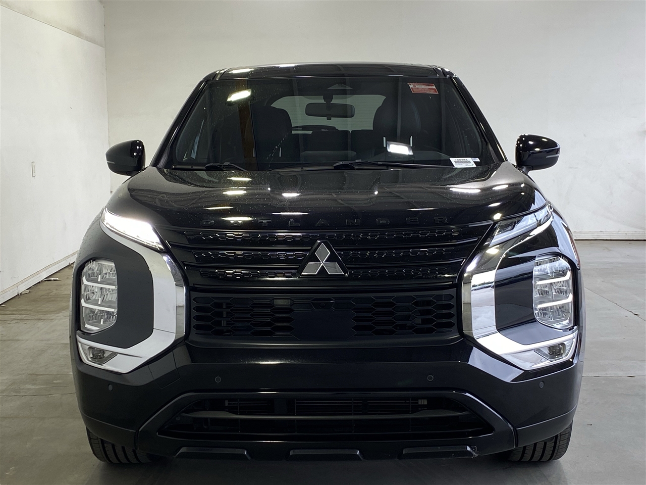 Mitsubishi Outlander SE 2WD 2022