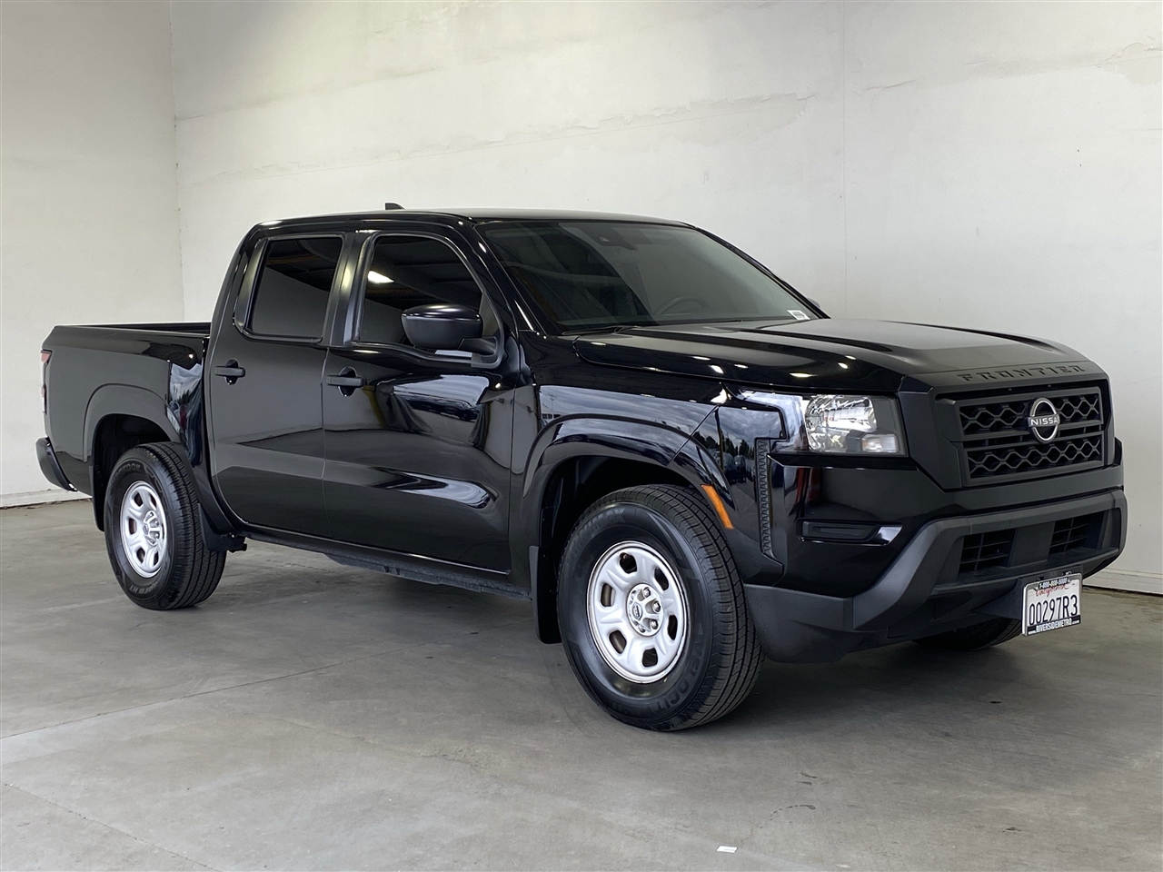 Nissan Frontier S Crew Cab 2WD 2023