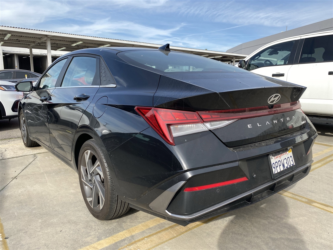 Hyundai Elantra Limited 2024