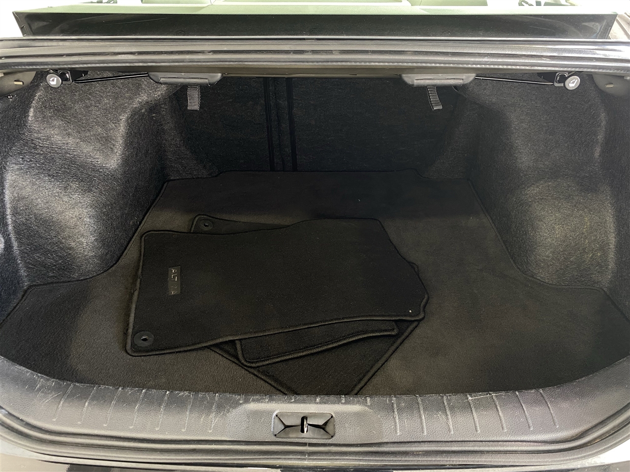 Nissan Altima 2.5 SV 2023