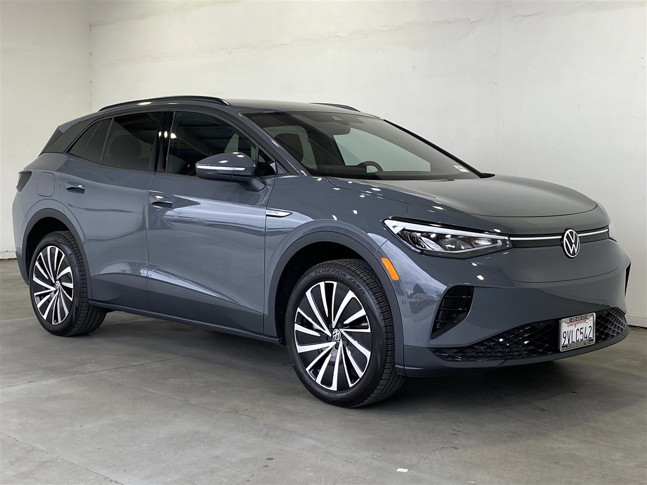 Volkswagen ID.4 Pro AWD 2025