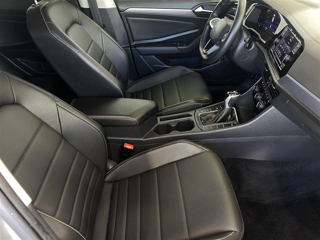 Volkswagen Jetta SE 2022