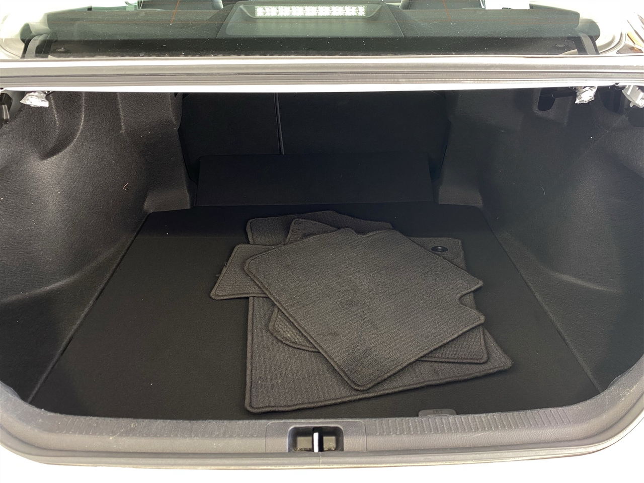 Toyota Camry SE 2022