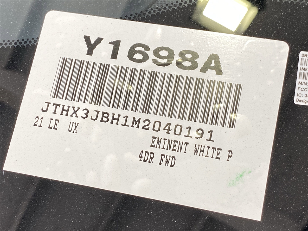 Lexus UX 200 Base 2021