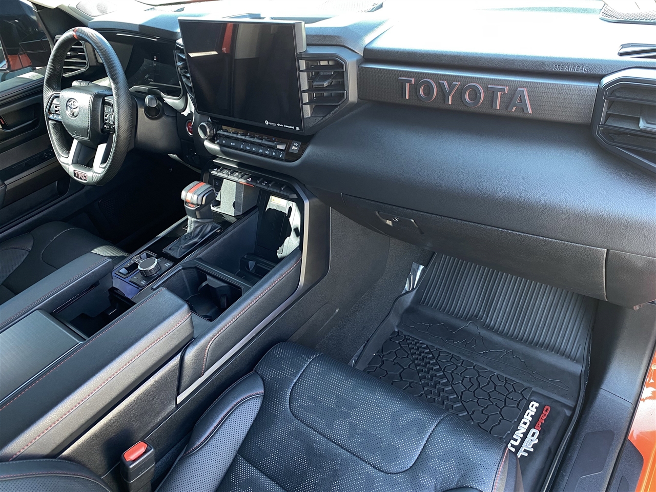 Toyota Tundra TRD PRO CrewMax 4WD Hybrid 2023