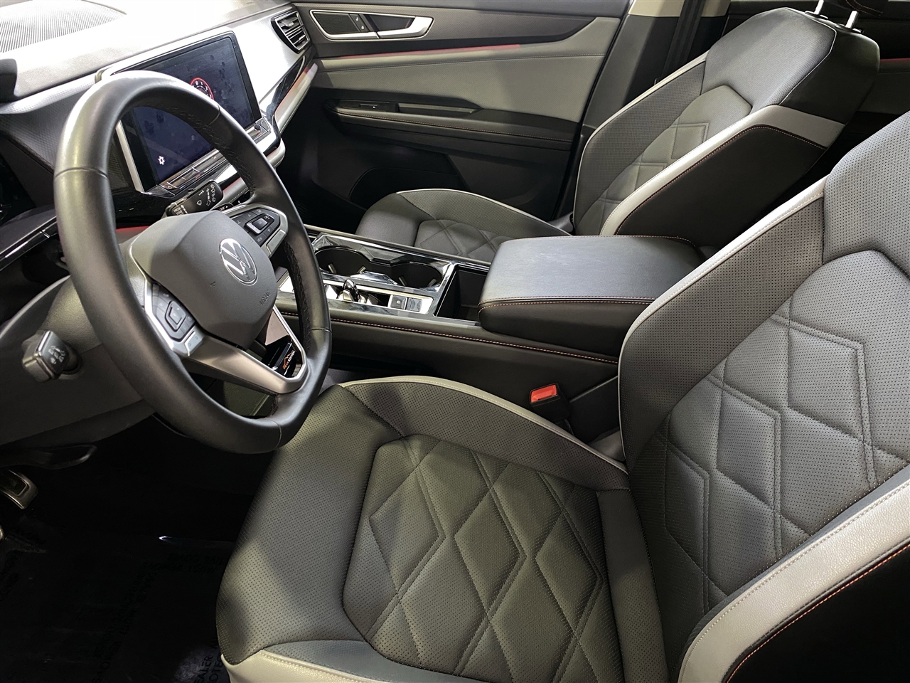 Volkswagen Atlas Peak Edition SEL 4MOTION 2025