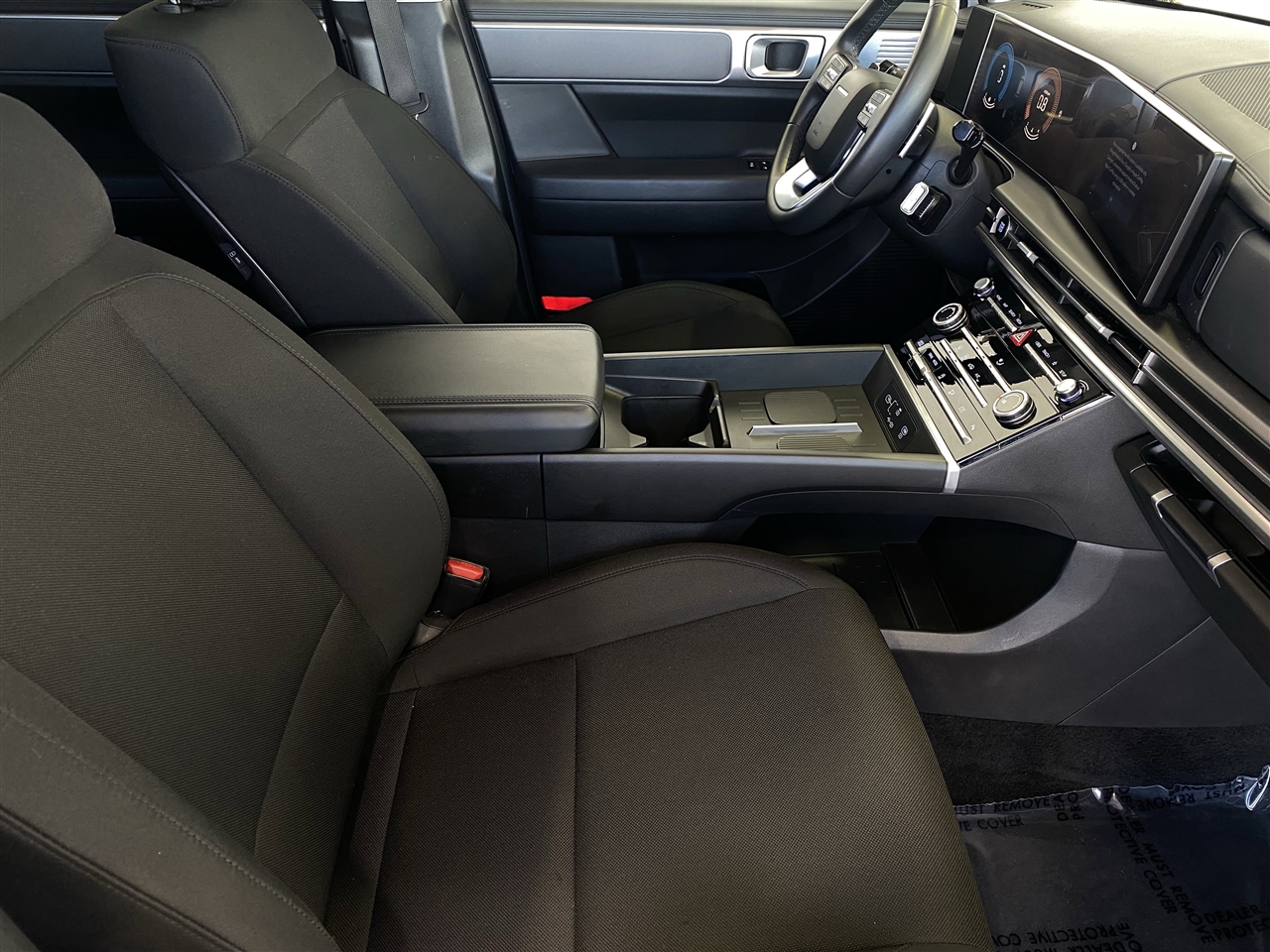 Hyundai Santa Fe SE 2025