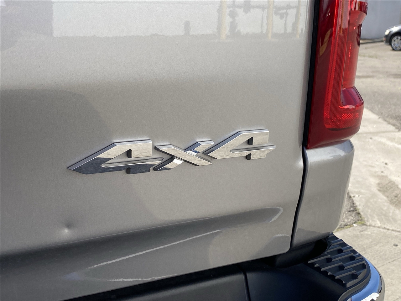 RAM 1500 Big Horn Crew Cab SWB 4WD 2025