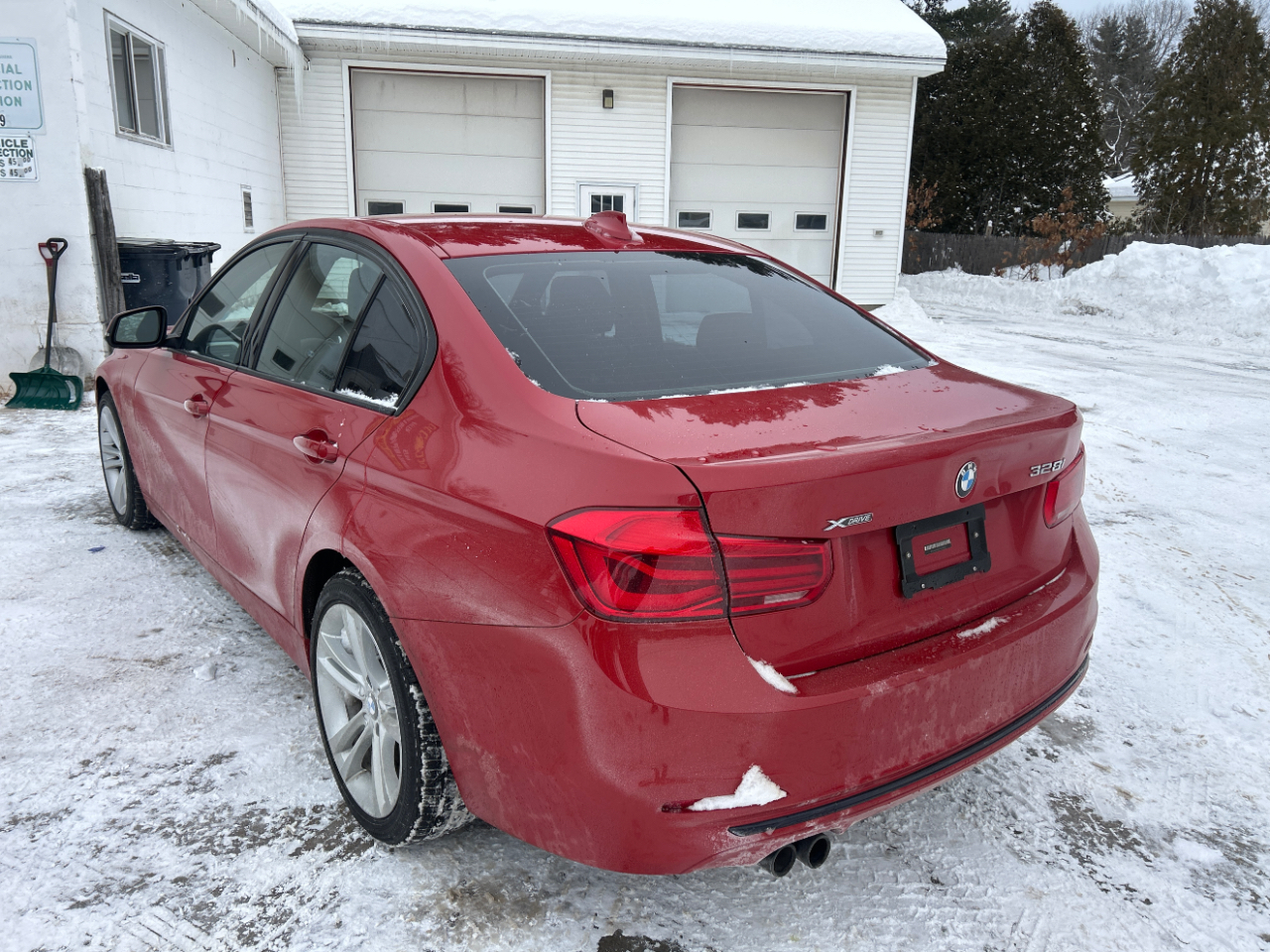 BMW 3-Series 328i xDrive Sedan 2016