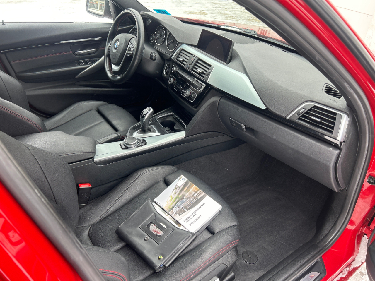 BMW 3-Series 328i xDrive Sedan 2016