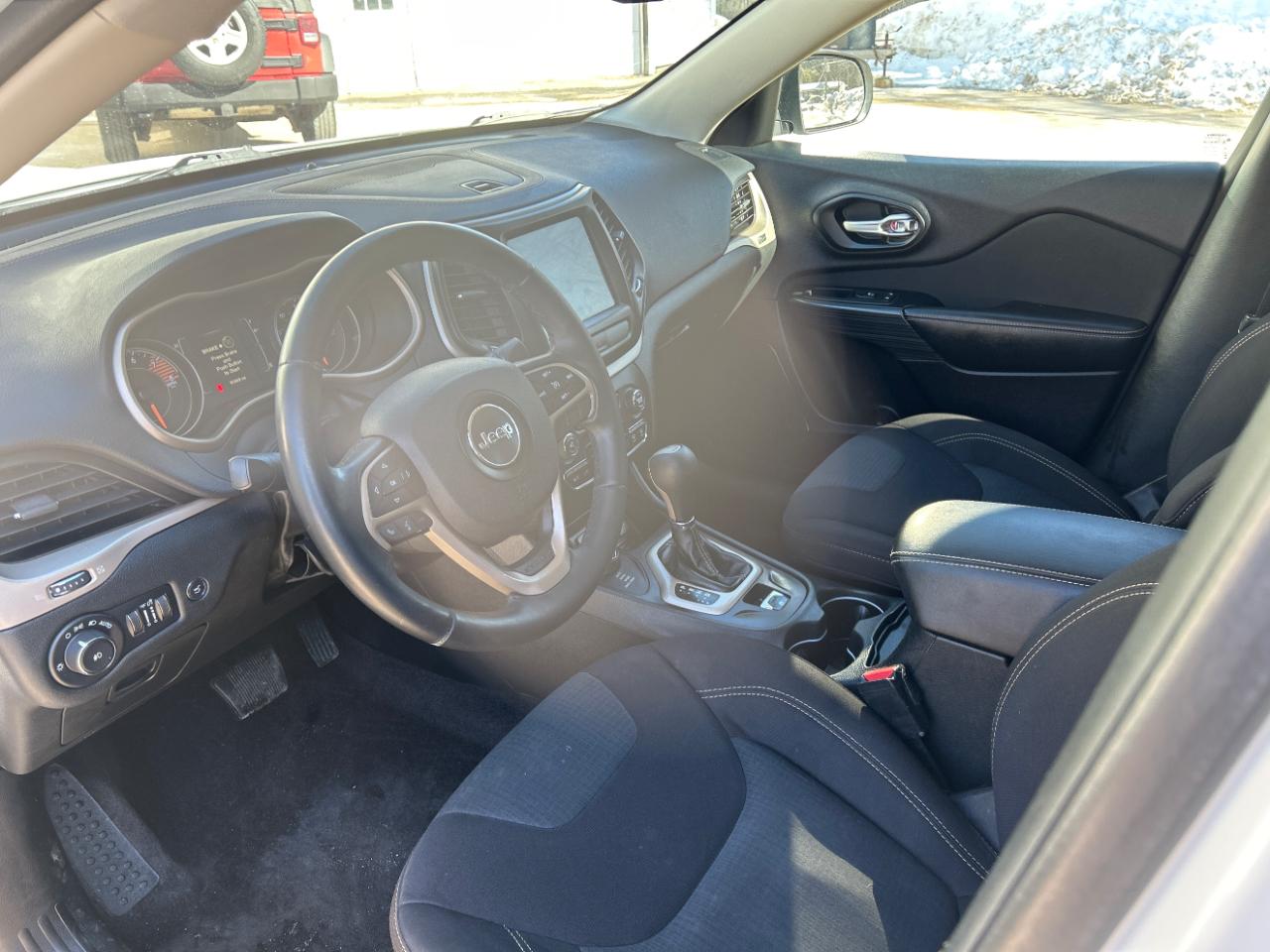 Jeep Cherokee Latitude 4WD 2016