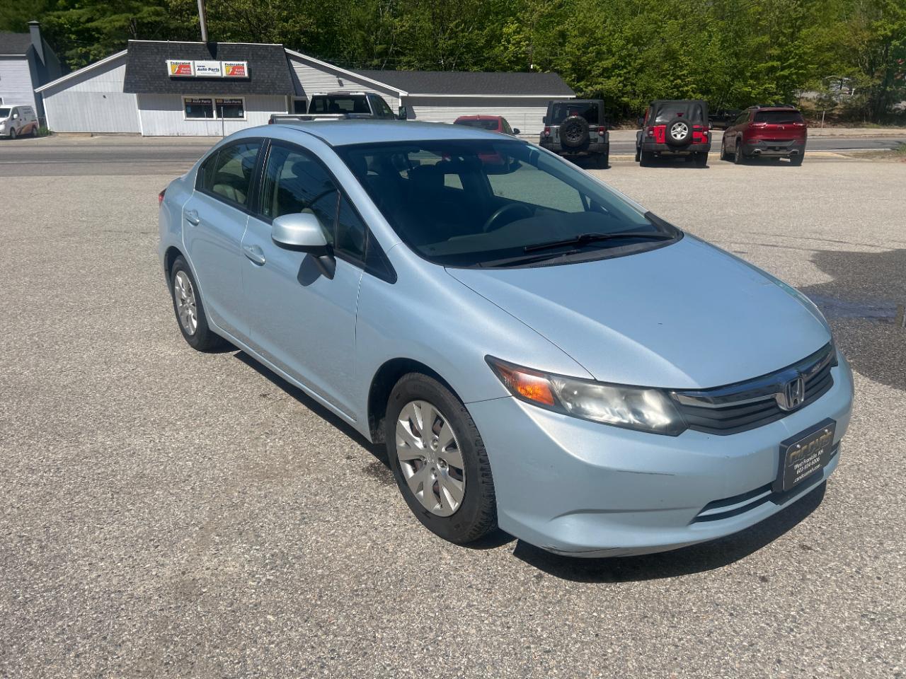 Honda Civic LX Sedan 5-Speed AT 2012