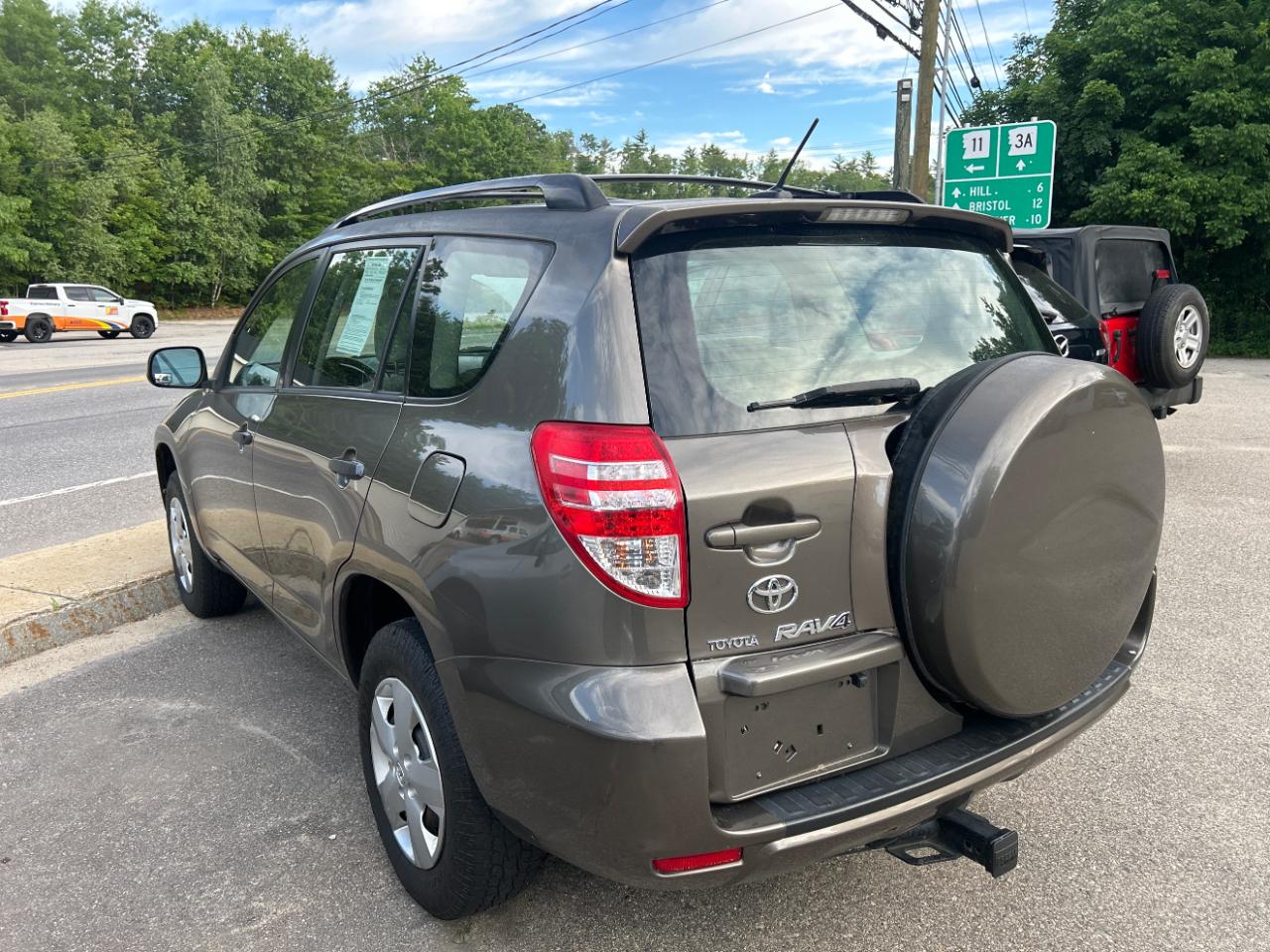 Toyota RAV4 Base I4 4WD 2009