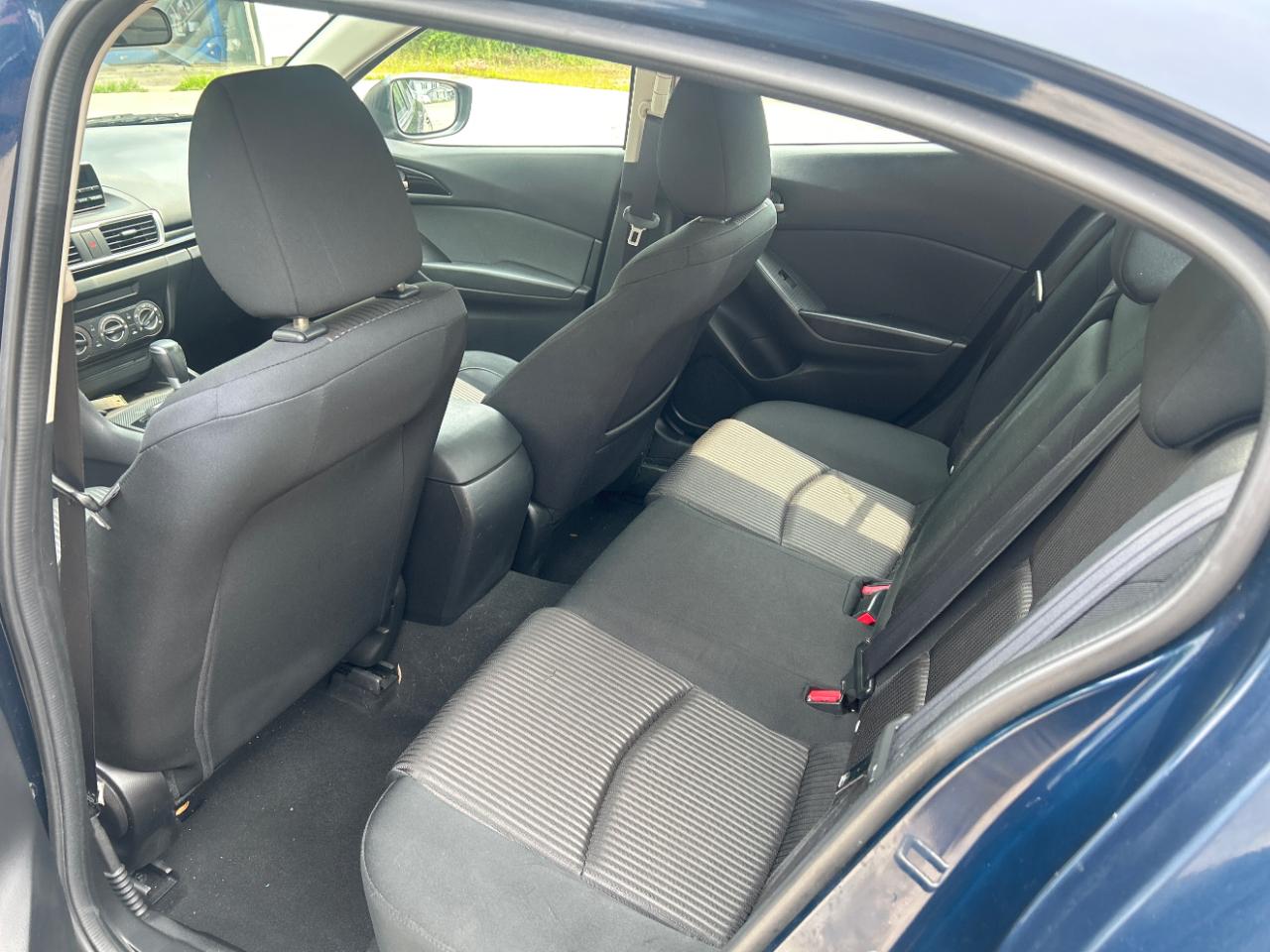 Mazda MAZDA3 i Touring AT 4-Door 2014