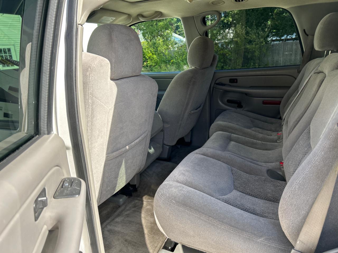 Chevrolet Tahoe 2WD 2005