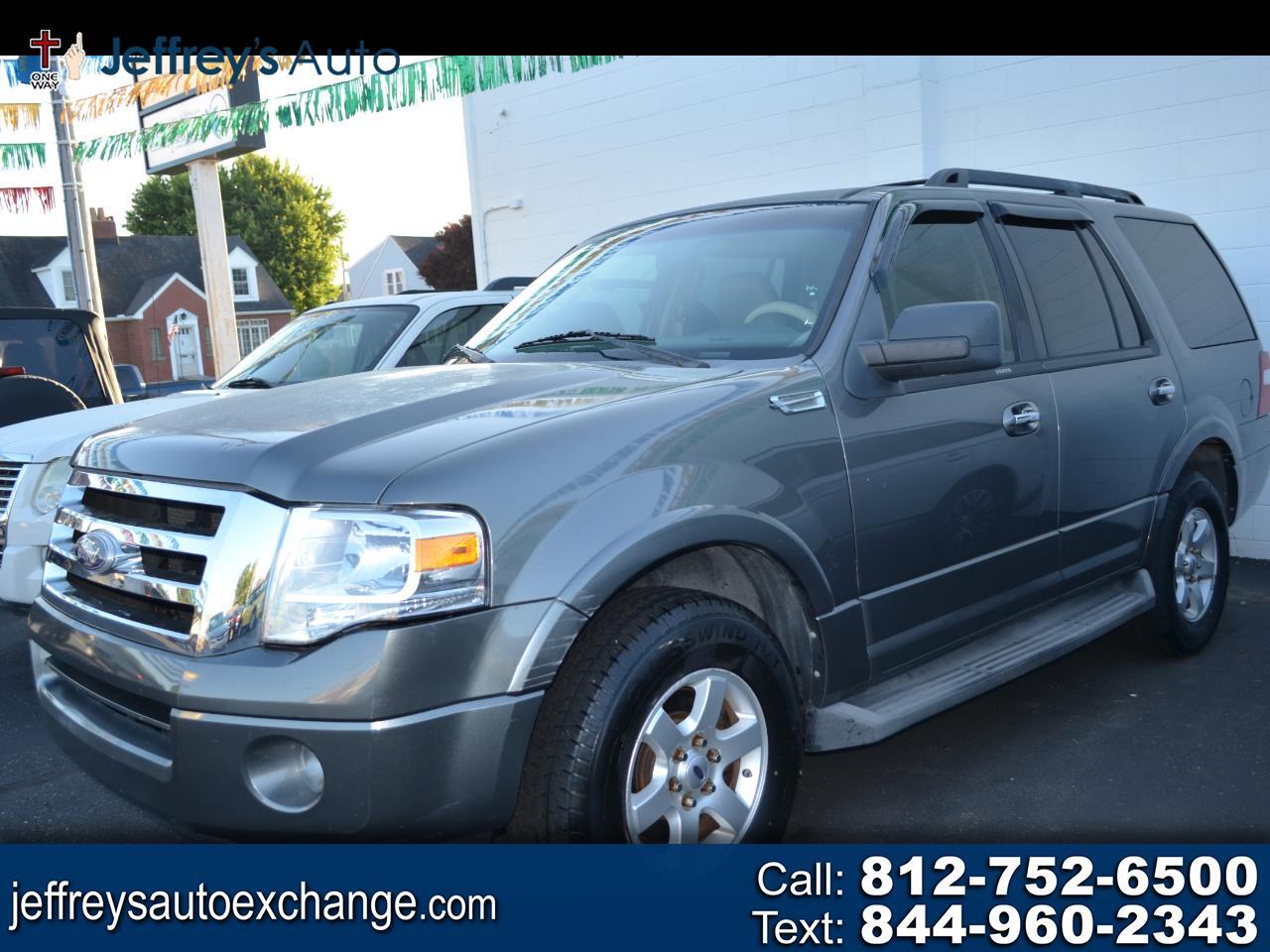 Ford Expedition 2WD 4dr XLT 2010