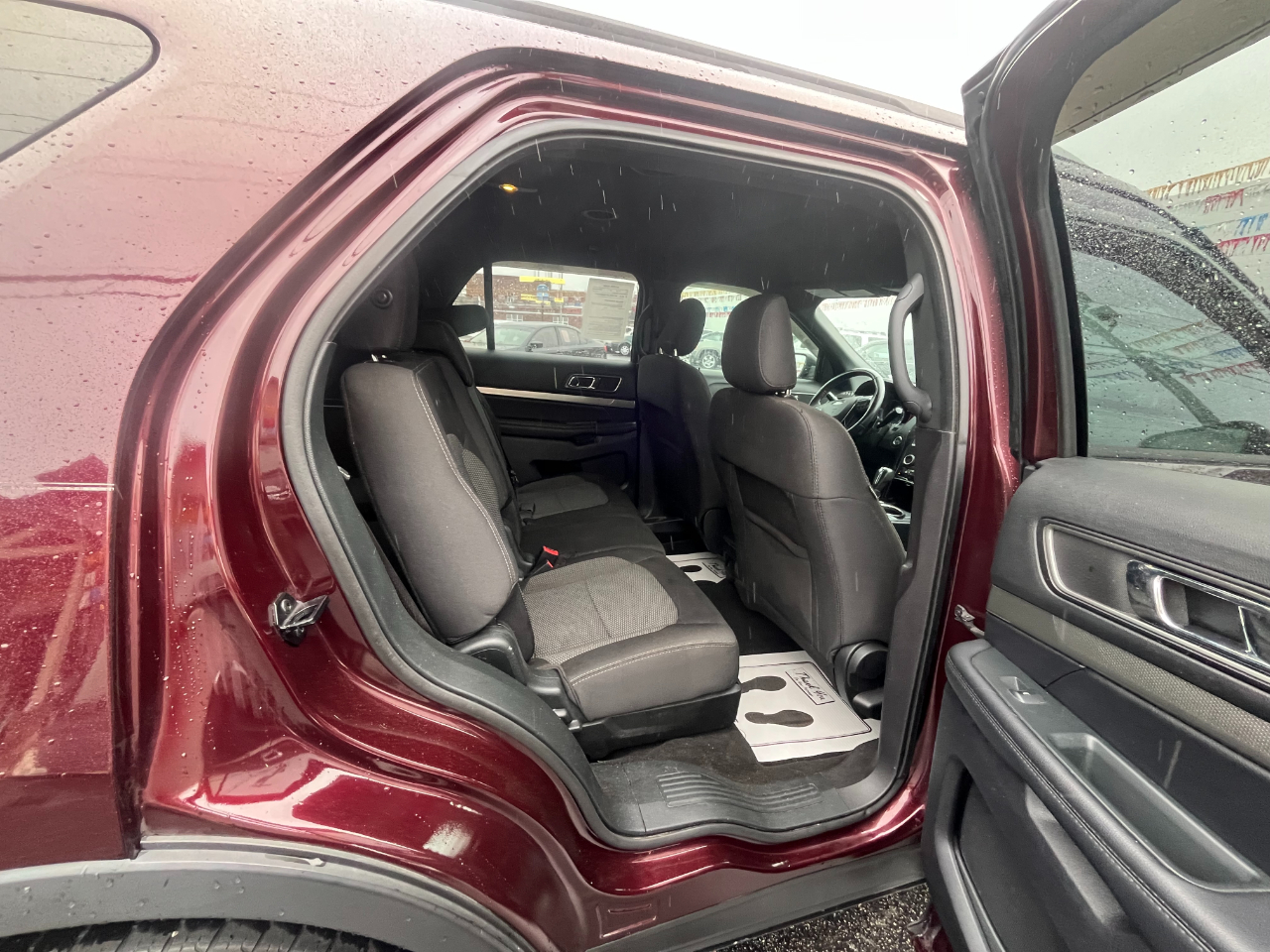 Ford Explorer XLT FWD 2019