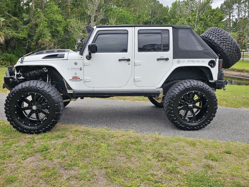 Jeep Wrangler  2014