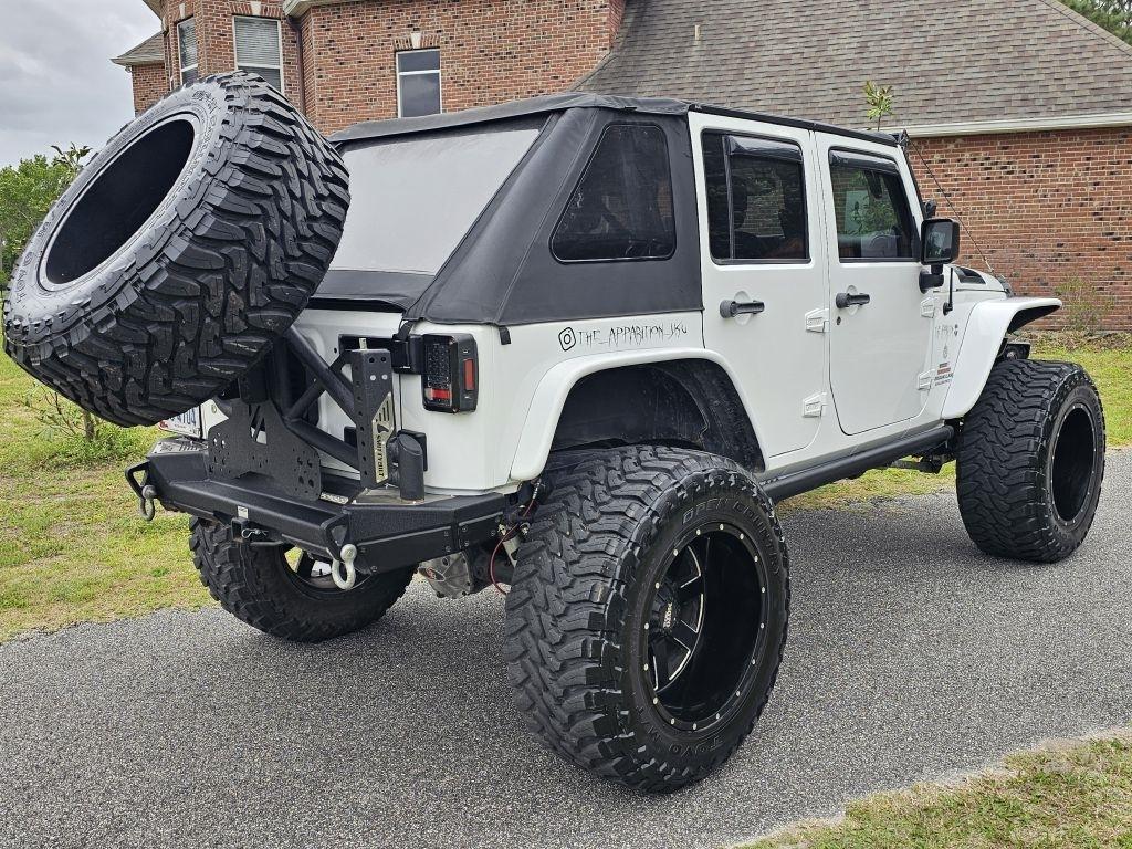 Jeep Wrangler  2014