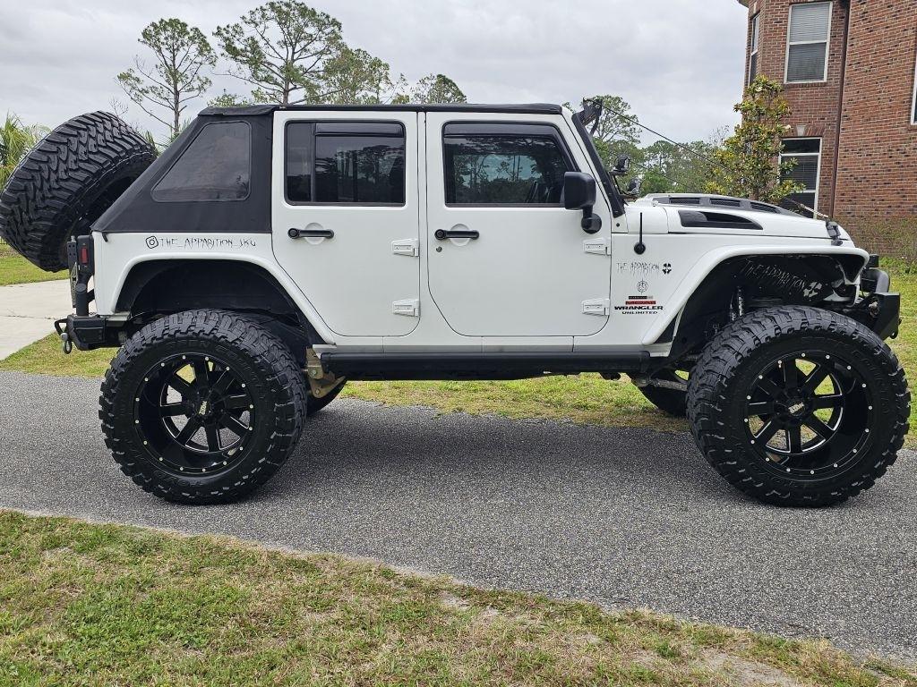 Jeep Wrangler  2014