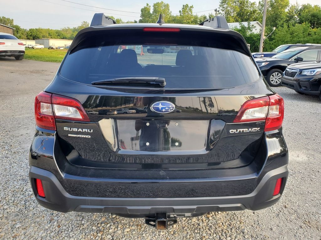 Subaru Outback 2.5i Premium 2019