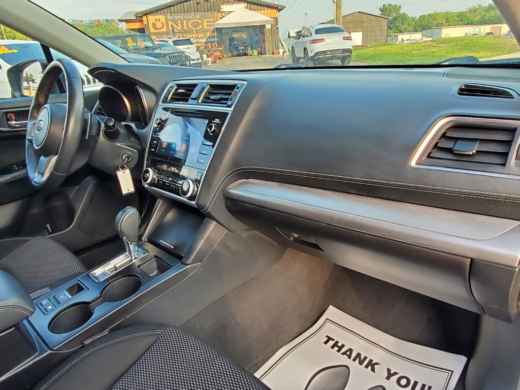 Subaru Outback 2.5i Premium 2019