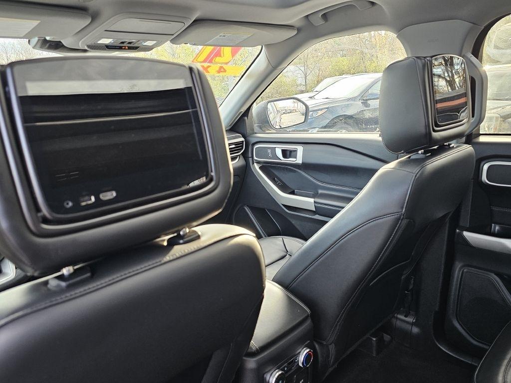 Ford Explorer XLT AWD 2021