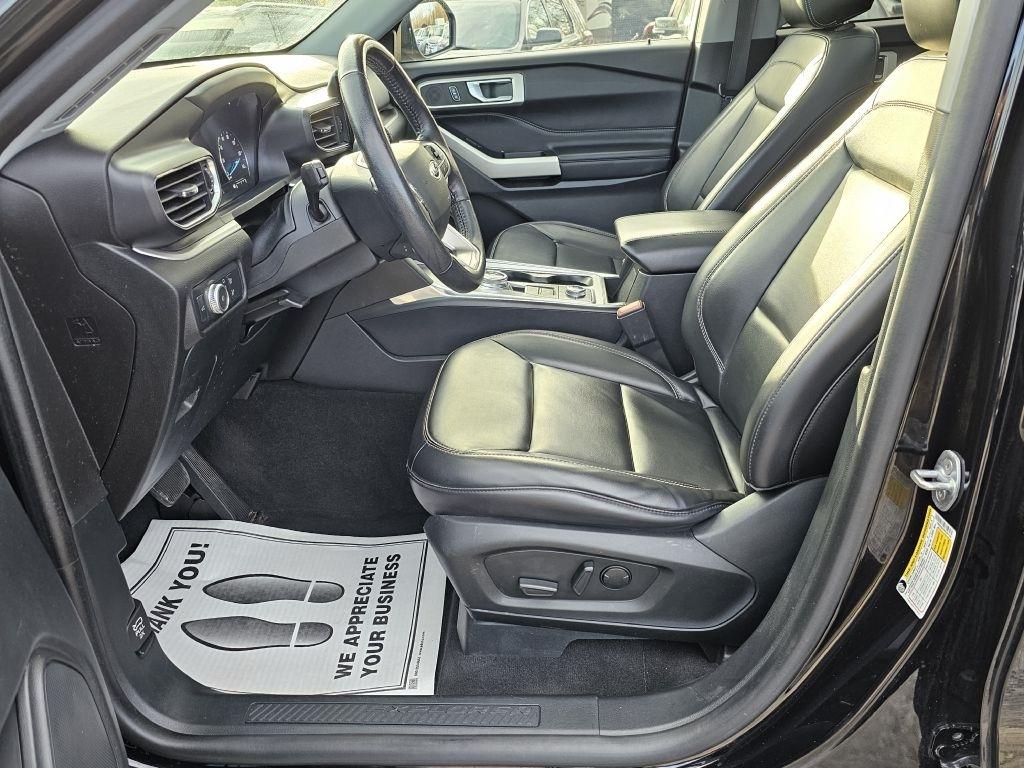 Ford Explorer XLT AWD 2021