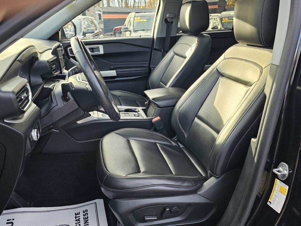 Ford Explorer XLT AWD 2021