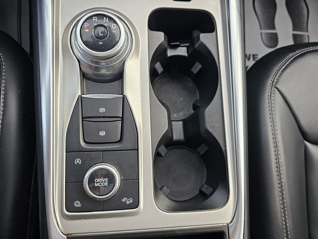 Ford Explorer XLT AWD 2021