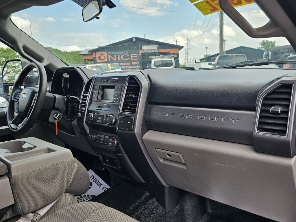 Ford F-250 SD XLT SuperCab Long Bed 4WD 2019