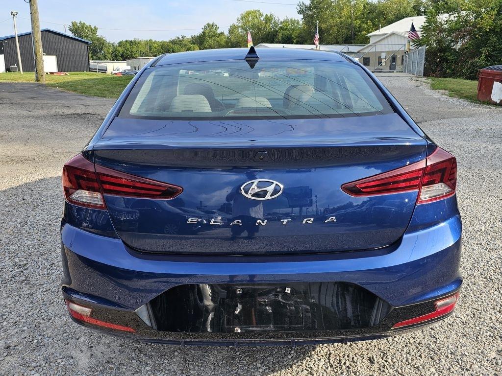 Hyundai Elantra Limited 2019