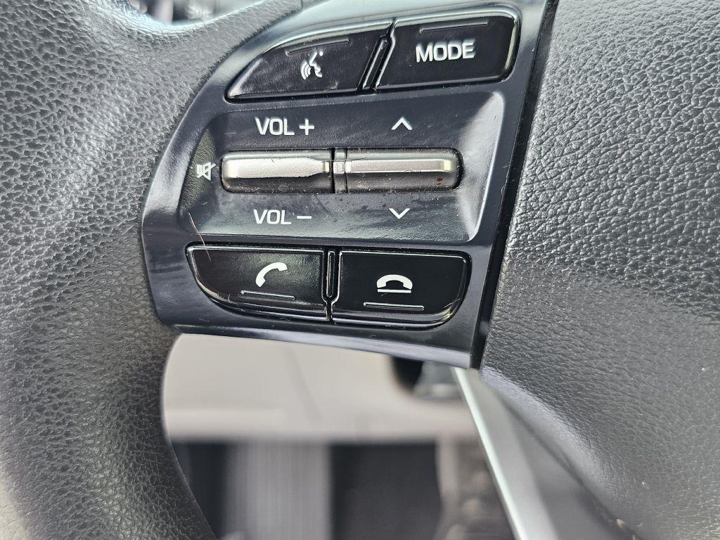 Hyundai Elantra Limited 2019
