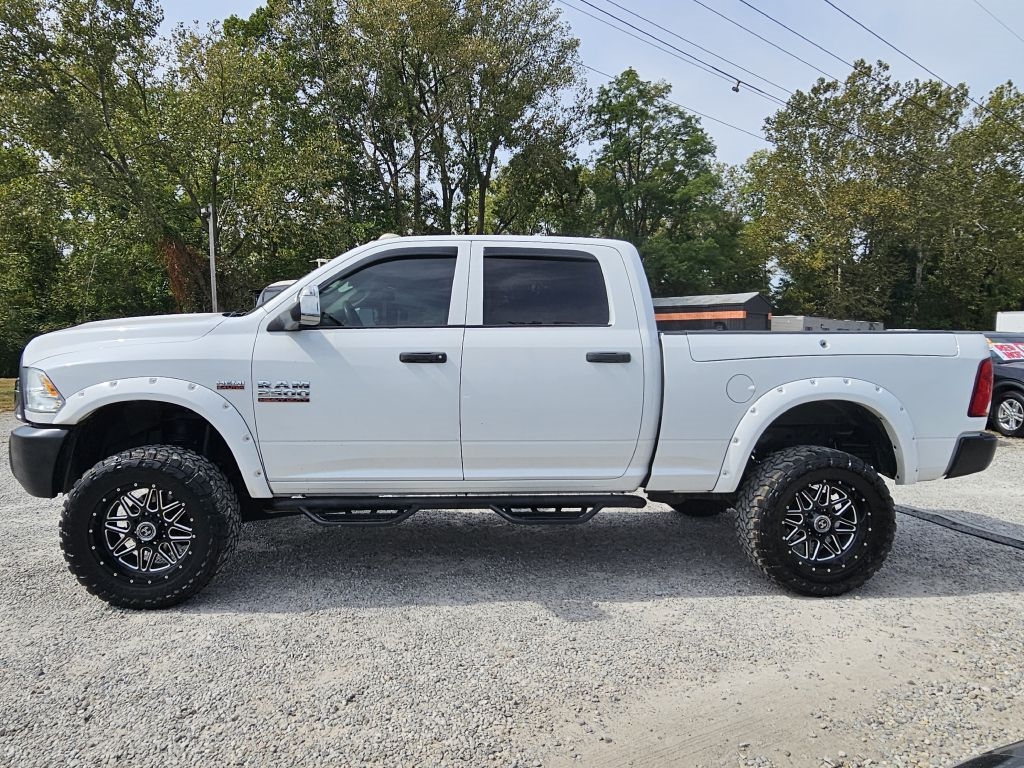 RAM 2500 Tradesman Crew Cab SWB 4WD 2016