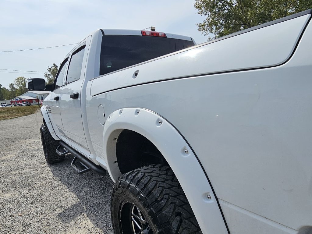 RAM 2500 Tradesman Crew Cab SWB 4WD 2016