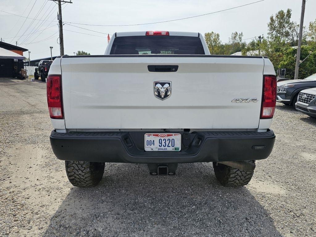 RAM 2500 Tradesman Crew Cab SWB 4WD 2016