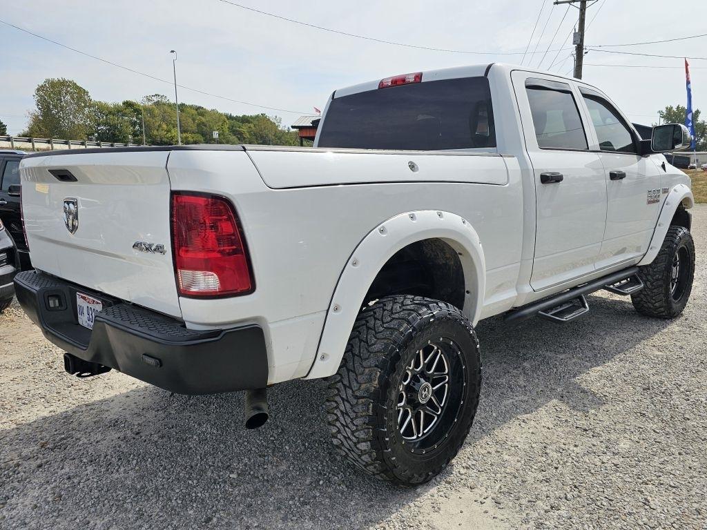 RAM 2500 Tradesman Crew Cab SWB 4WD 2016