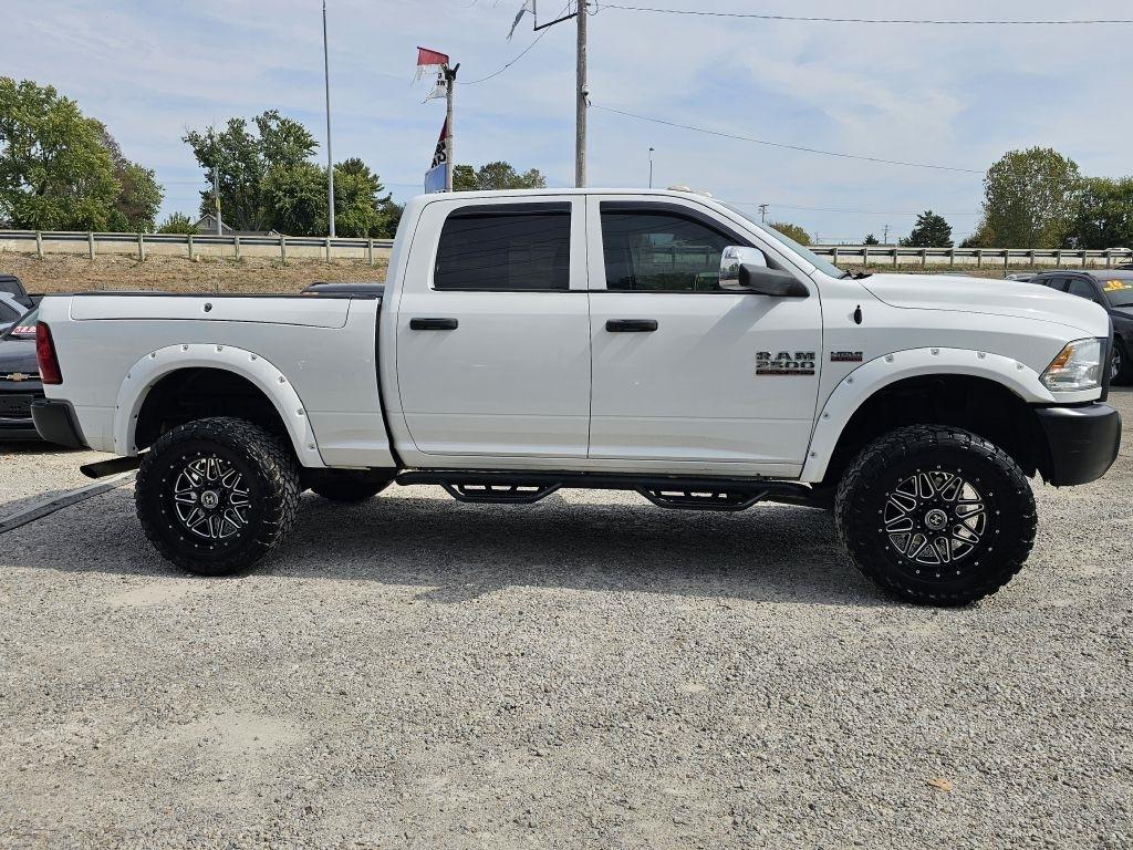 RAM 2500 Tradesman Crew Cab SWB 4WD 2016