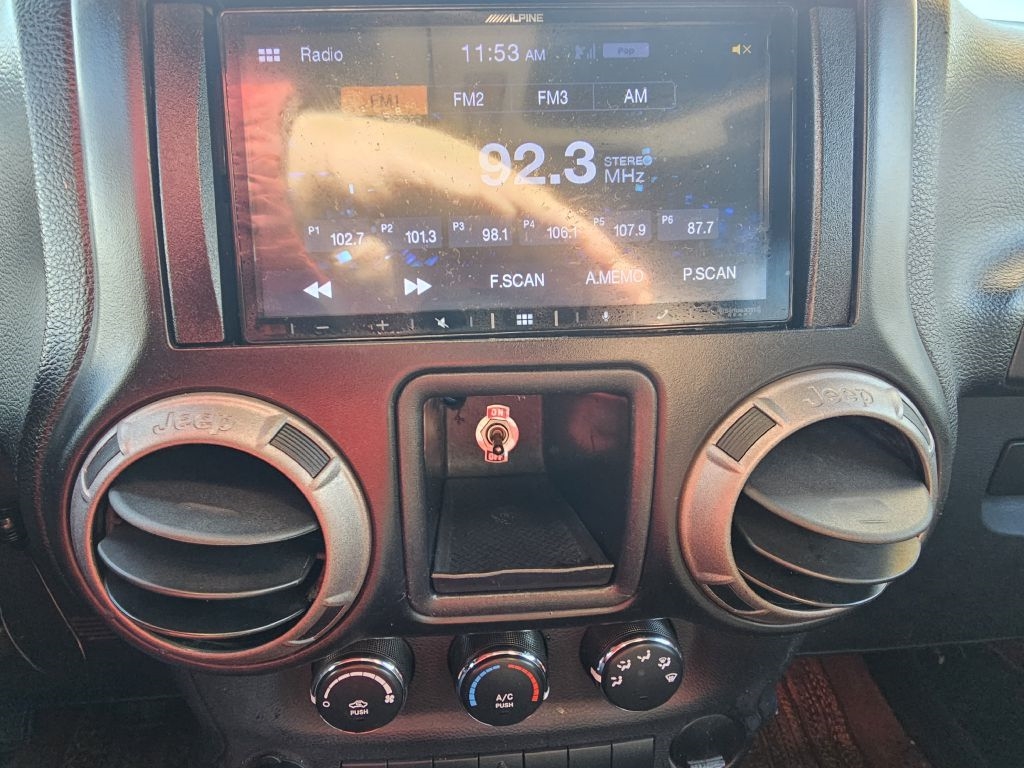 Jeep Wrangler Sport 4WD 2011 Jeep Wrangler Sport 4WD 2011