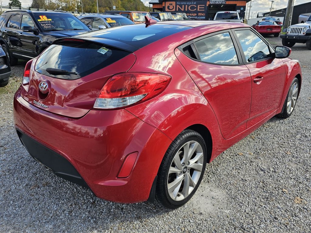 Hyundai Veloster 3dr Cpe Auto 2016 Hyundai Veloster 3dr Cpe Auto 2016
