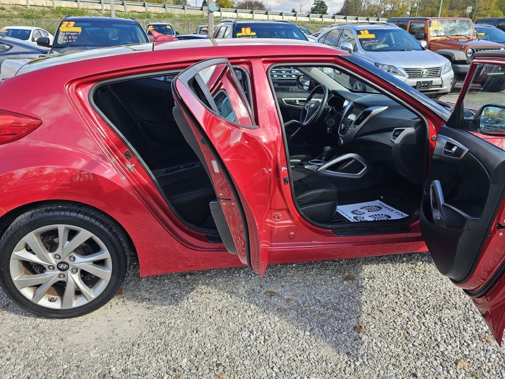 Hyundai Veloster 3dr Cpe Auto 2016 Hyundai Veloster 3dr Cpe Auto 2016